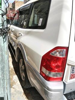 ميتسوبيشي باجيرو